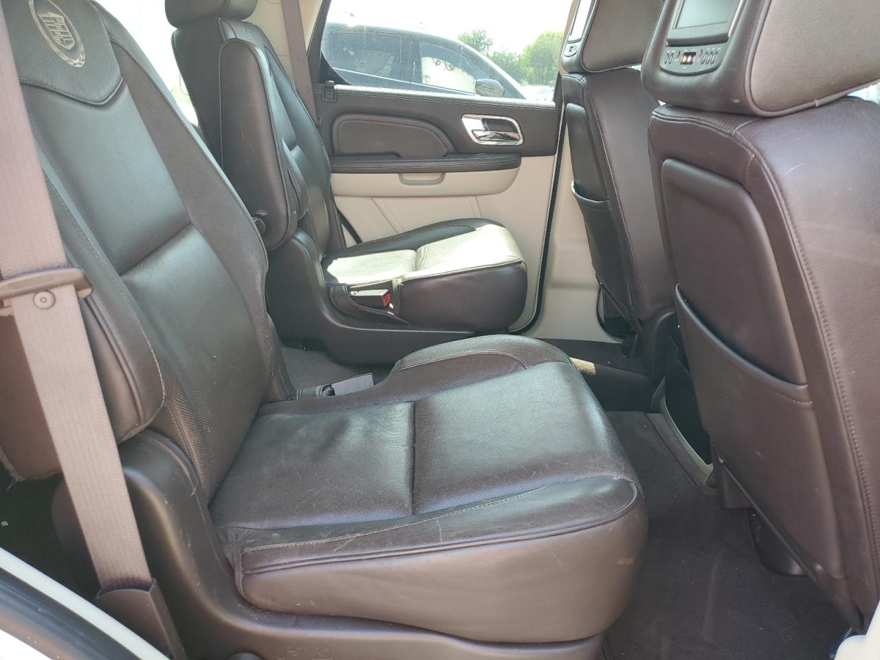 2011 Cadillac Escalade Platinum VIN: 1GYS4DEF7BR118685 Lot: 62768015