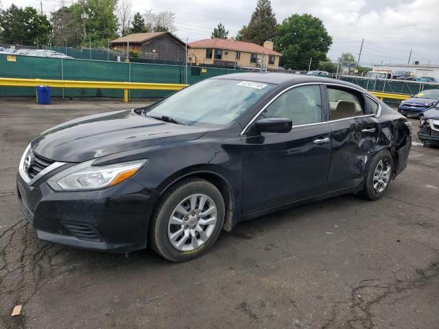 Sedans NISSAN ALTIMA 2016 Czarny