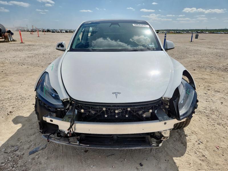  TESLA MODEL Y 2022 White