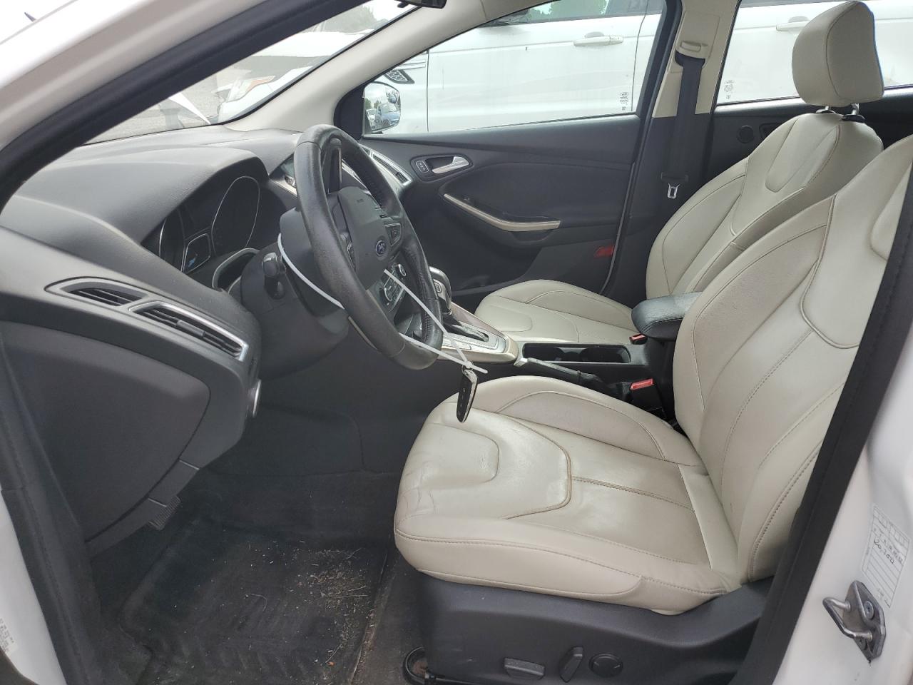 FORD FOCUS 2018 VIN 1FADP3J23JL280968 фото 7