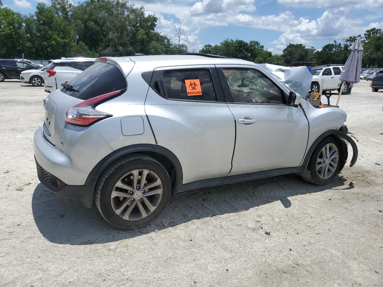 NISSAN JUKE 2015 VIN JN8AF5MR1FT505209 photo 3