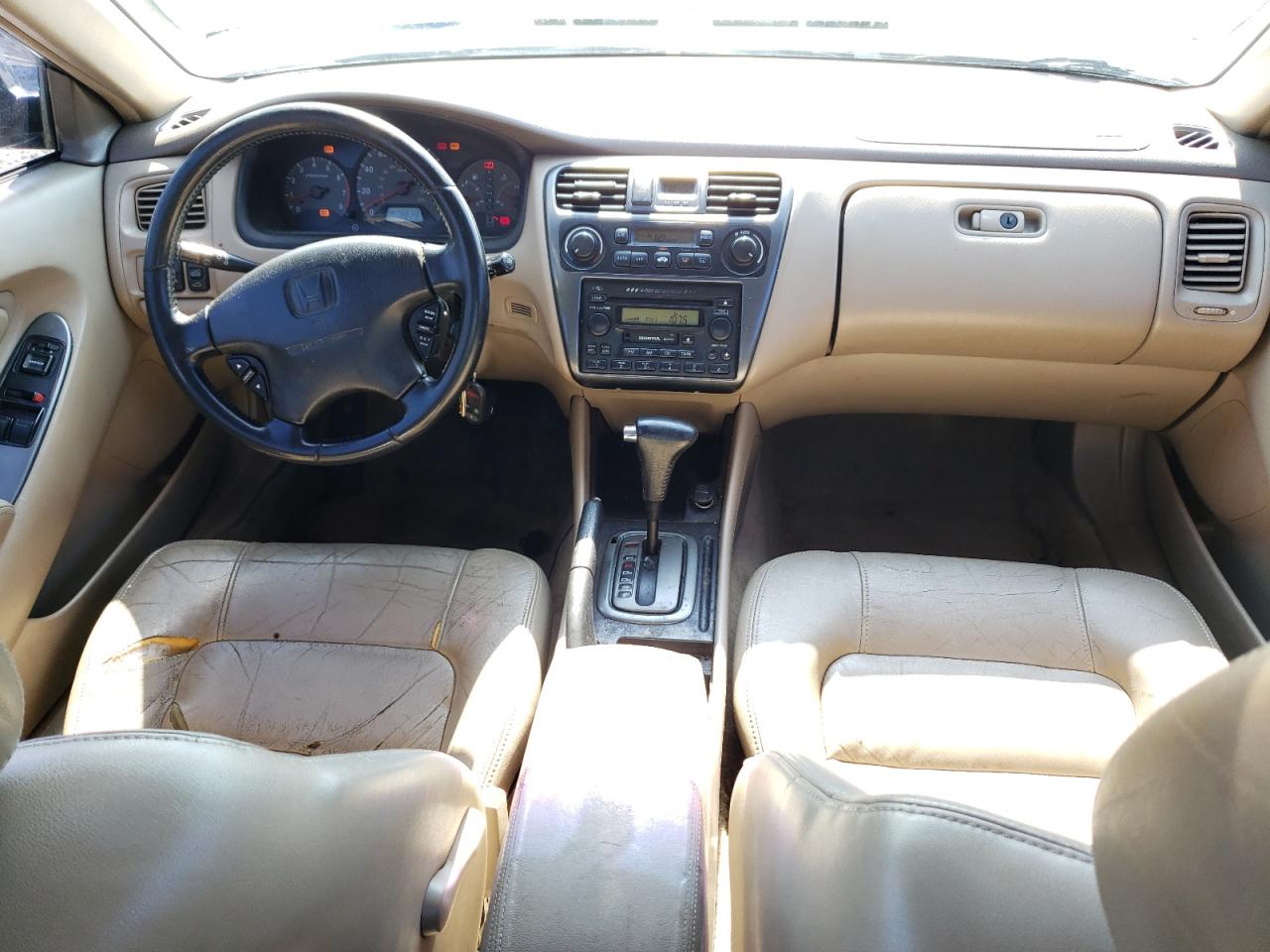 2001 Honda Accord Ex VIN: 1HGCG22561A010655 Lot: 62151155