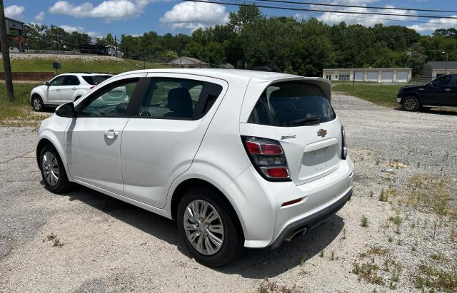Hatchbacks CHEVROLET SONIC 2017 Biały