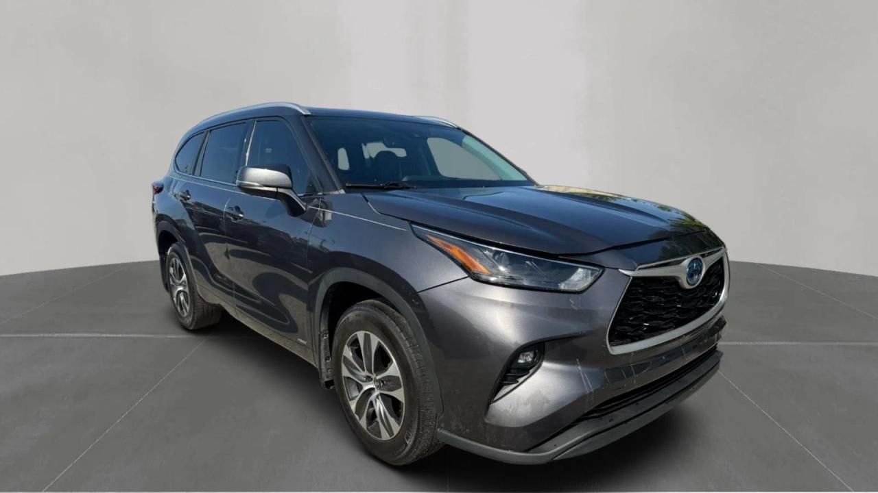 2022 Toyota Highlander Hybrid Xle for Sale in North Billerica, MA - Normal Wear