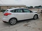 2016 Ford Focus Titanium იყიდება Pekin-ში, IL - Front End