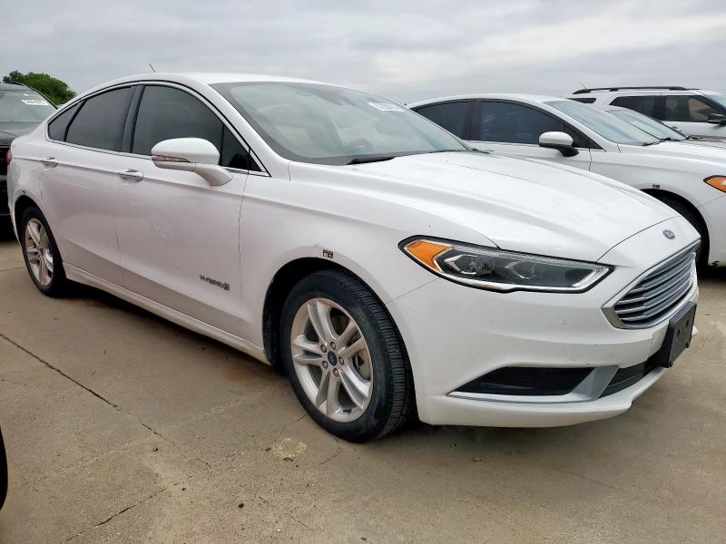  FORD FUSION 2018 Білий