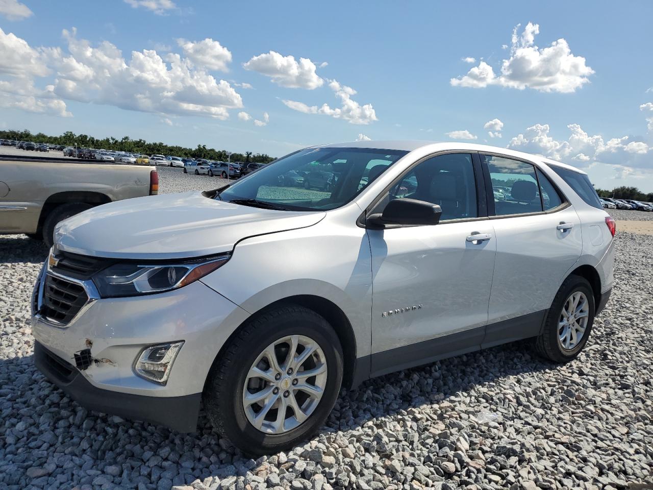 CHEVROLET EQUINOX 2019 2GNAXHEV1K6271346