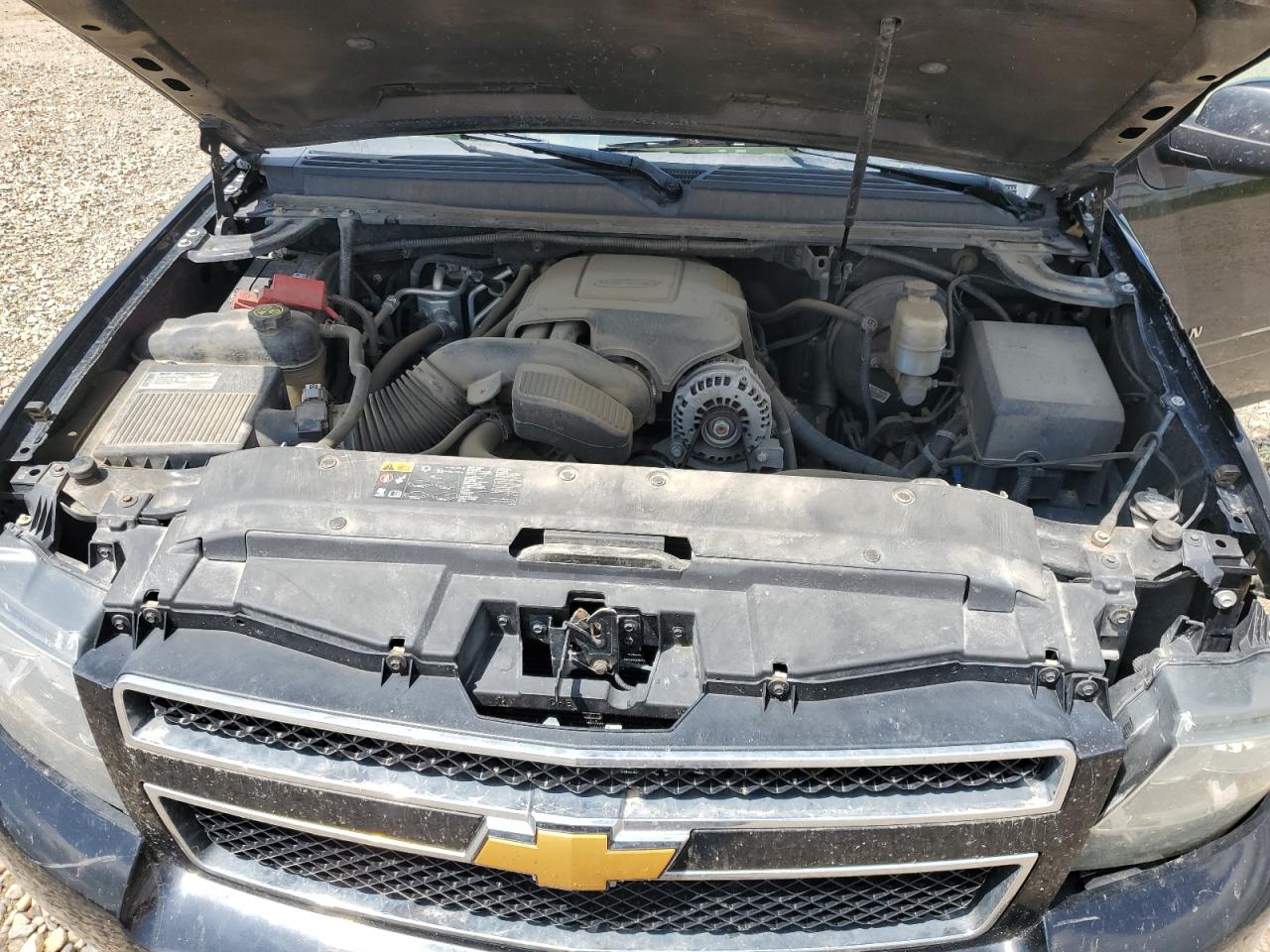 2014 Chevrolet Suburban K1500 Lt VIN: 1GNSKJE77ER205016 Lot: 61070575