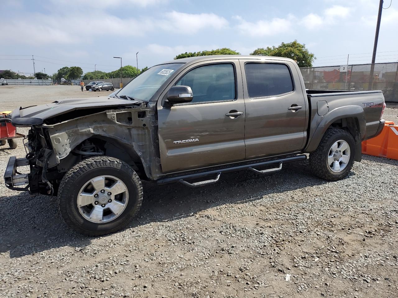 2014 Toyota Tacoma Double Cab Prerunner للبيع في San Diego، CA - Front End