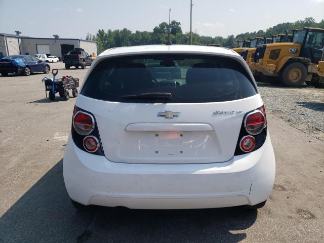Hatchbacks CHEVROLET SONIC 2013 White