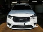 Pekin, IL에서 판매 중인 2025 Chrysler Pacifica Select - Front End
