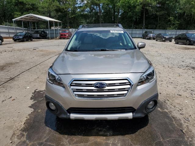  SUBARU OUTBACK 2017 Srebrny