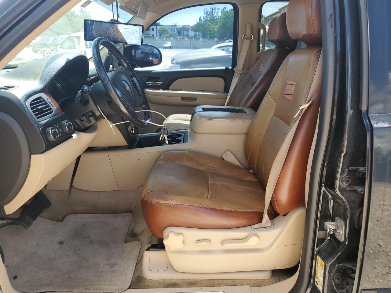2008 Chevrolet Tahoe K1500 VIN: 1GNFK13028J133443 Lot: 61905955
