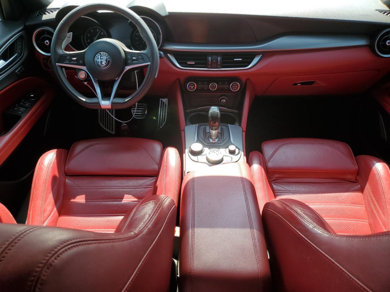 ALFA ROMEO STELVIO 2019 VIN ZASPAKBN7K7C30393 photo 8