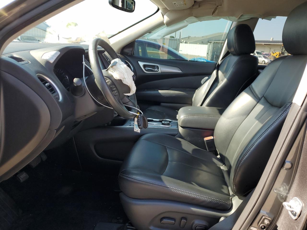 2017 Nissan Pathfinder S VIN: 5N1DR2MMXHC647737 Lot: 61847995