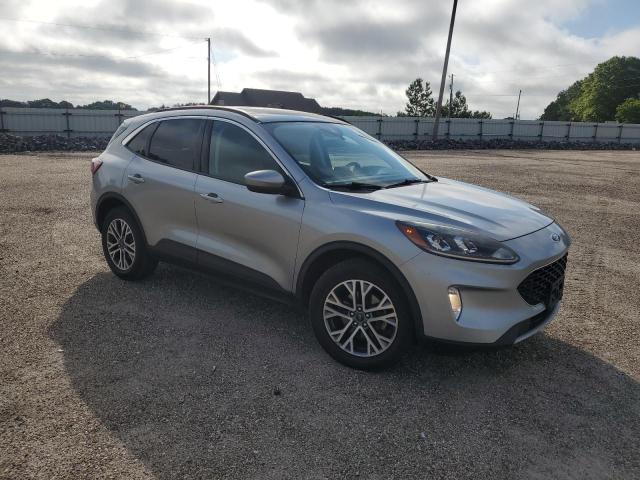  FORD ESCAPE 2021 Srebrny