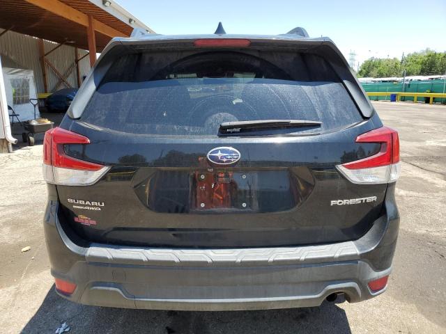  SUBARU FORESTER 2019 Черный