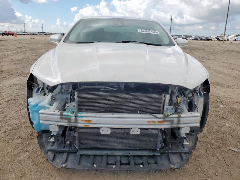 Седаны FORD FUSION 2014 Белы