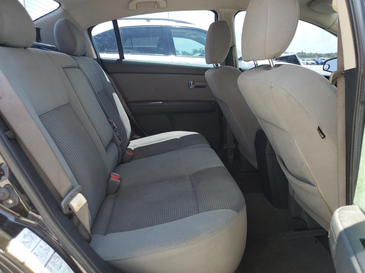 2011 Nissan Sentra 2.0 VIN: 3N1AB6AP4BL674917 Lot: 61744255