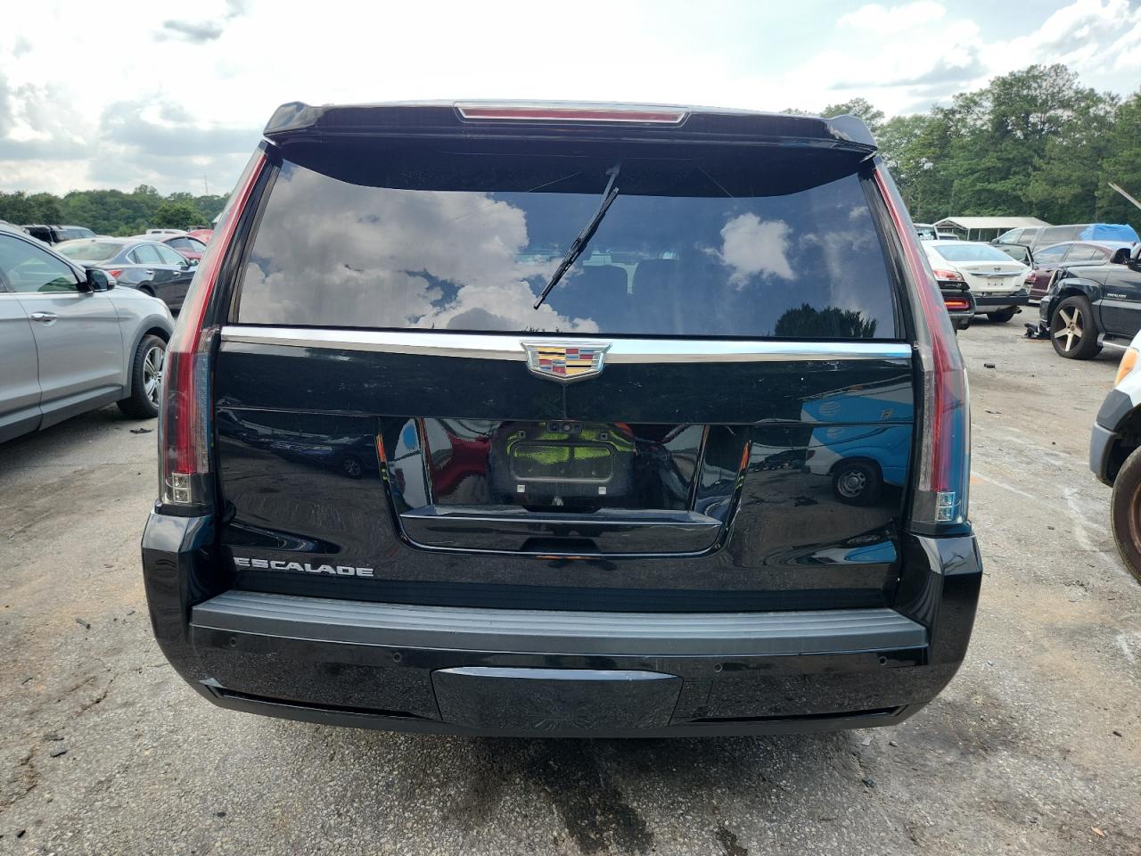 2018 Cadillac Escalade Luxury VIN: 1GYS4BKJ3JR376228 Lot: 57967625