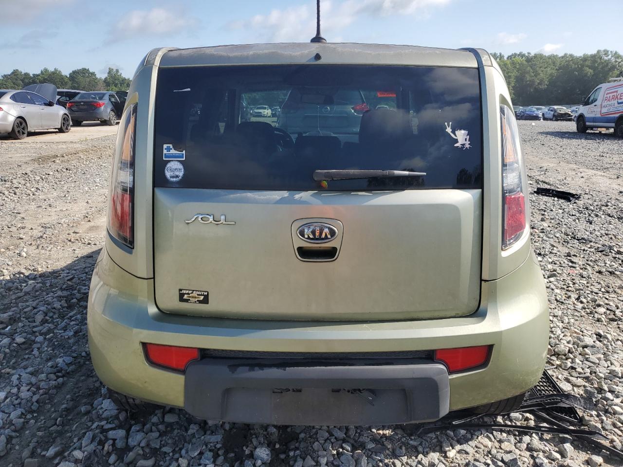 2010 Kia Soul + VIN: KNDJT2A26A7175143 Lot: 58868855