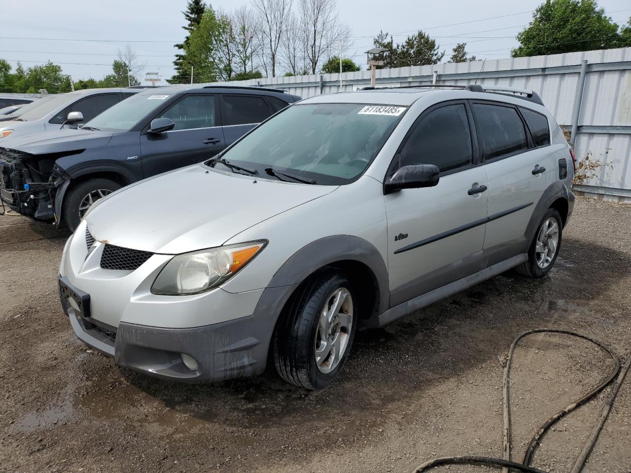 2004 Pontiac Vibe იყიდება Bowmanville-ში, ON - Minor Dent/Scratches