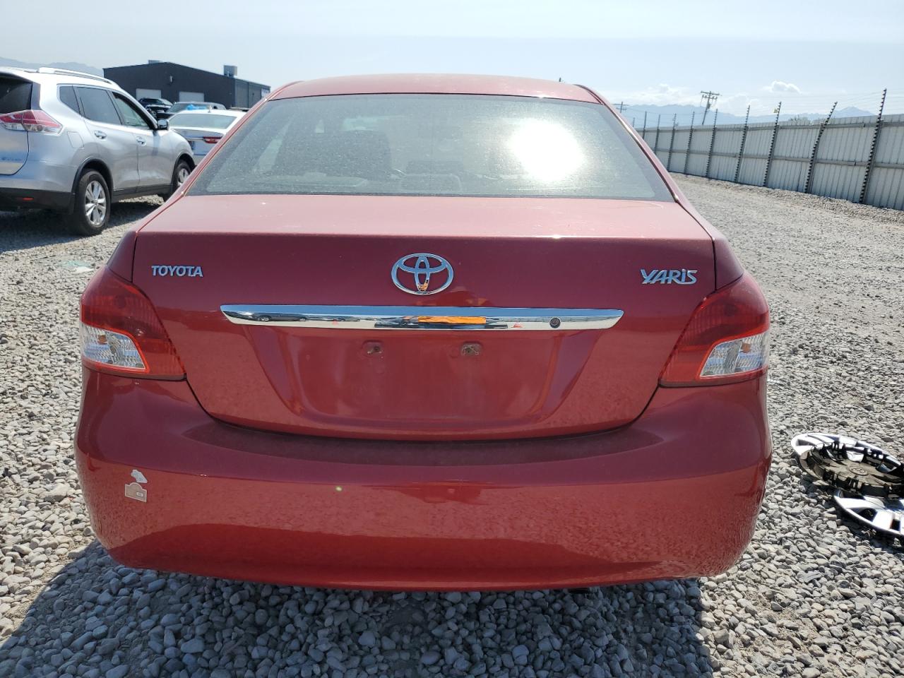 2007 Toyota Yaris VIN: JTDBT923571071808 Lot: 62428145