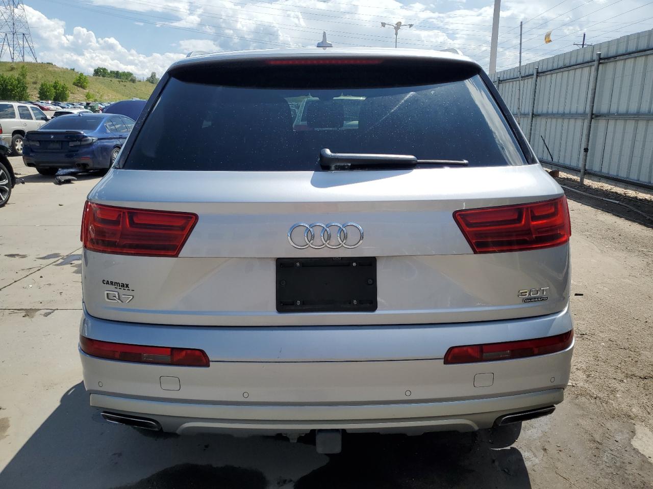 2017 Audi Q7 Premium Plus VIN: WA1LAAF70HD055535 Lot: 62165625