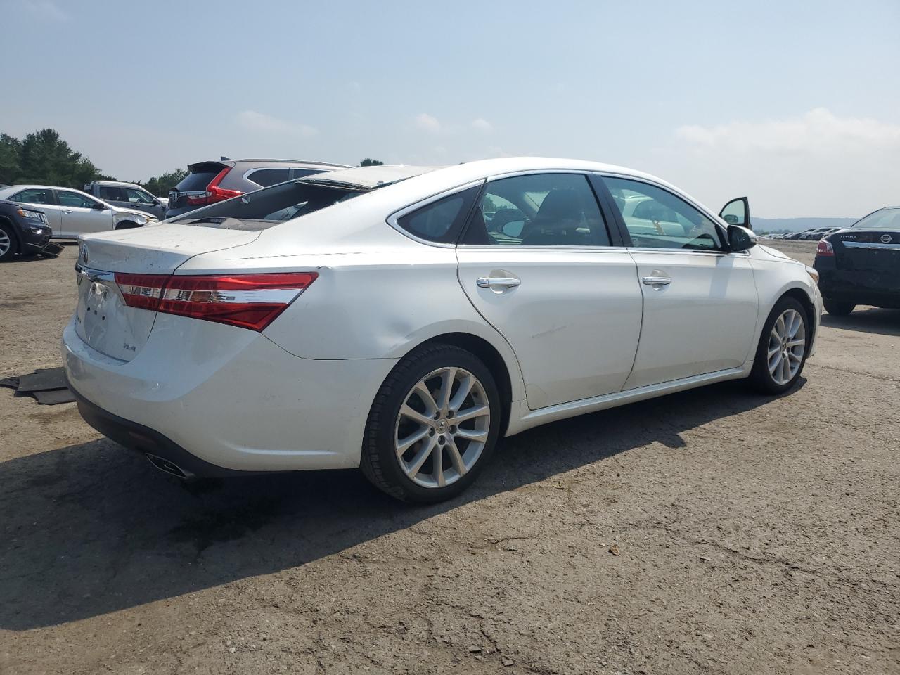 TOYOTA AVALON 2013 VIN 4T1BK1EB9DU024634 photo 3