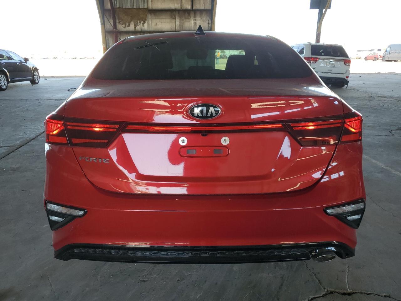 3KPF24AD8ME412032 2021 Kia Forte Fe