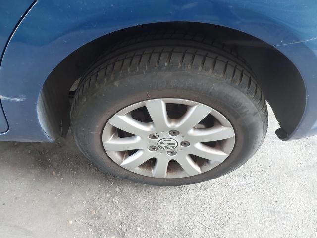 2013 VOLKSWAGEN TOURAN S T