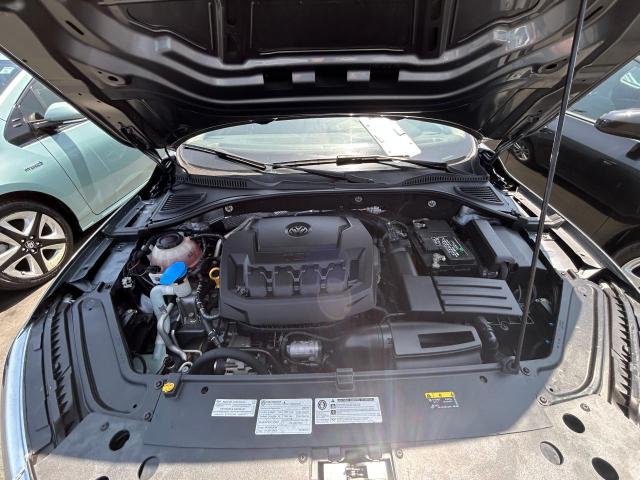  VOLKSWAGEN PASSAT 2020 Szary