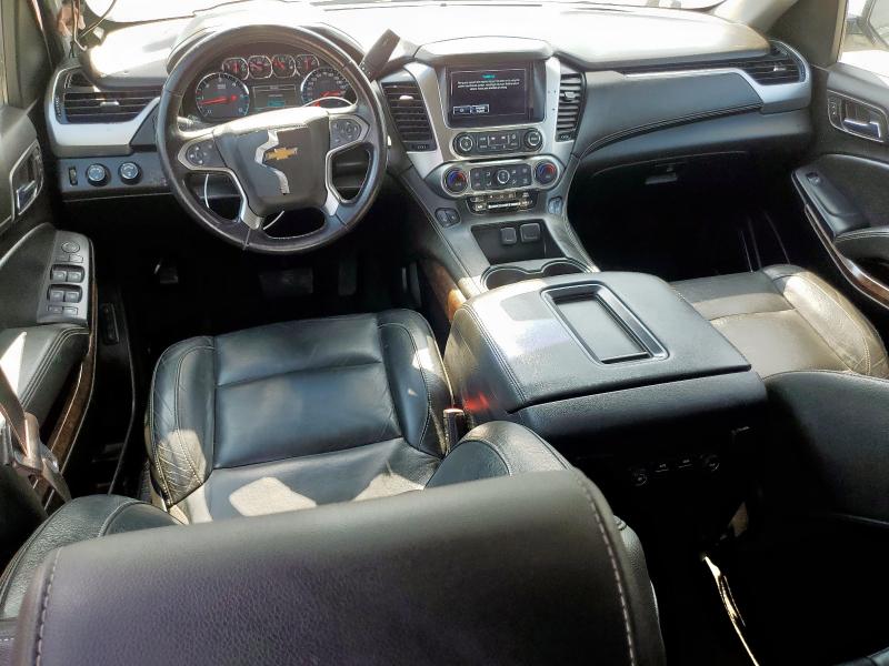  CHEVROLET SUBURBAN 2019 Biały