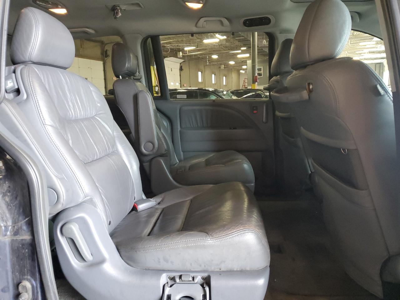 2005 Honda Odyssey Exl VIN: 5FNRL387X5B102917 Lot: 62707225