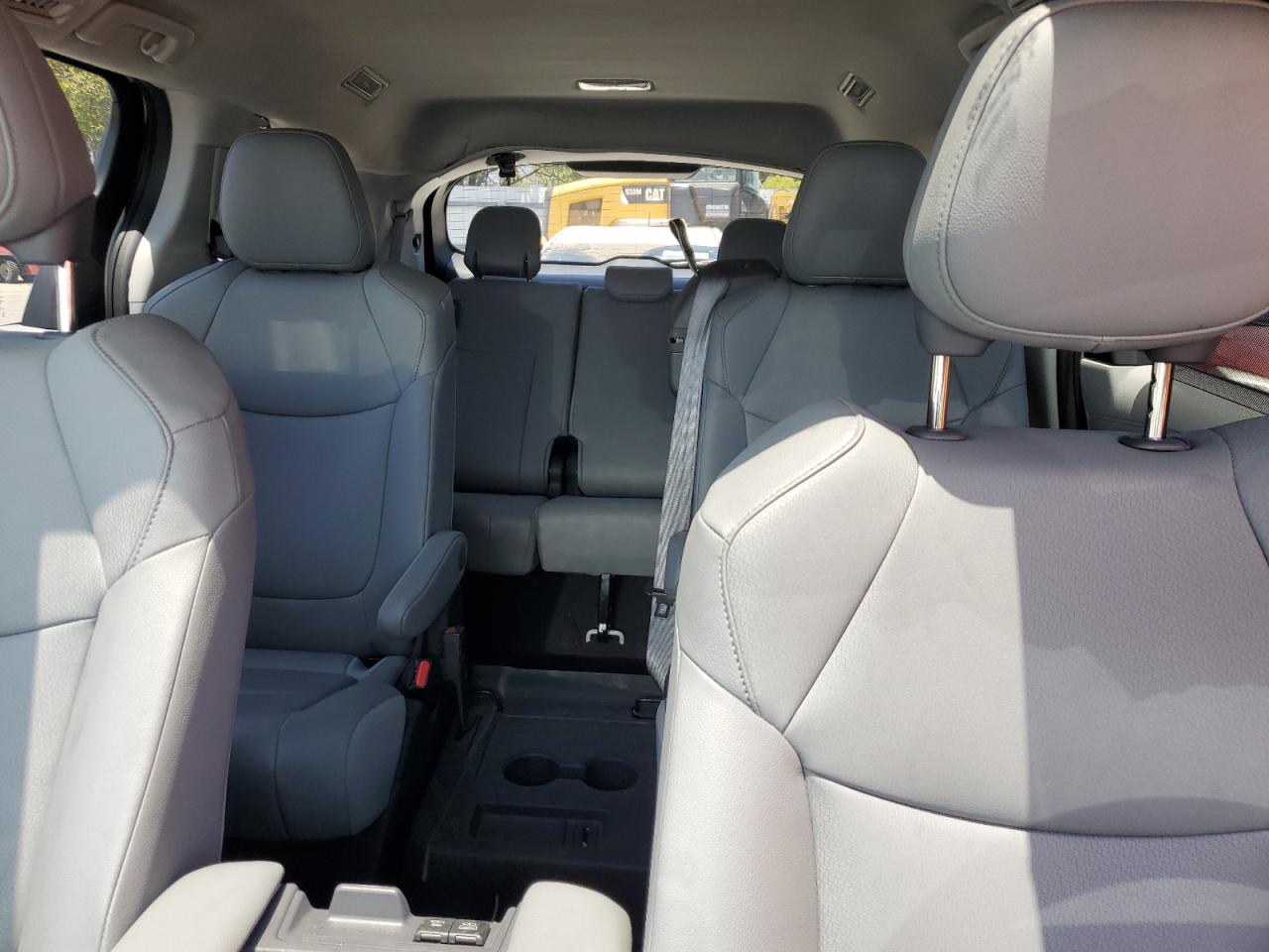 2024 Toyota Sienna Xle VIN: 5TDYRKECXRS211594 Lot: 61177835