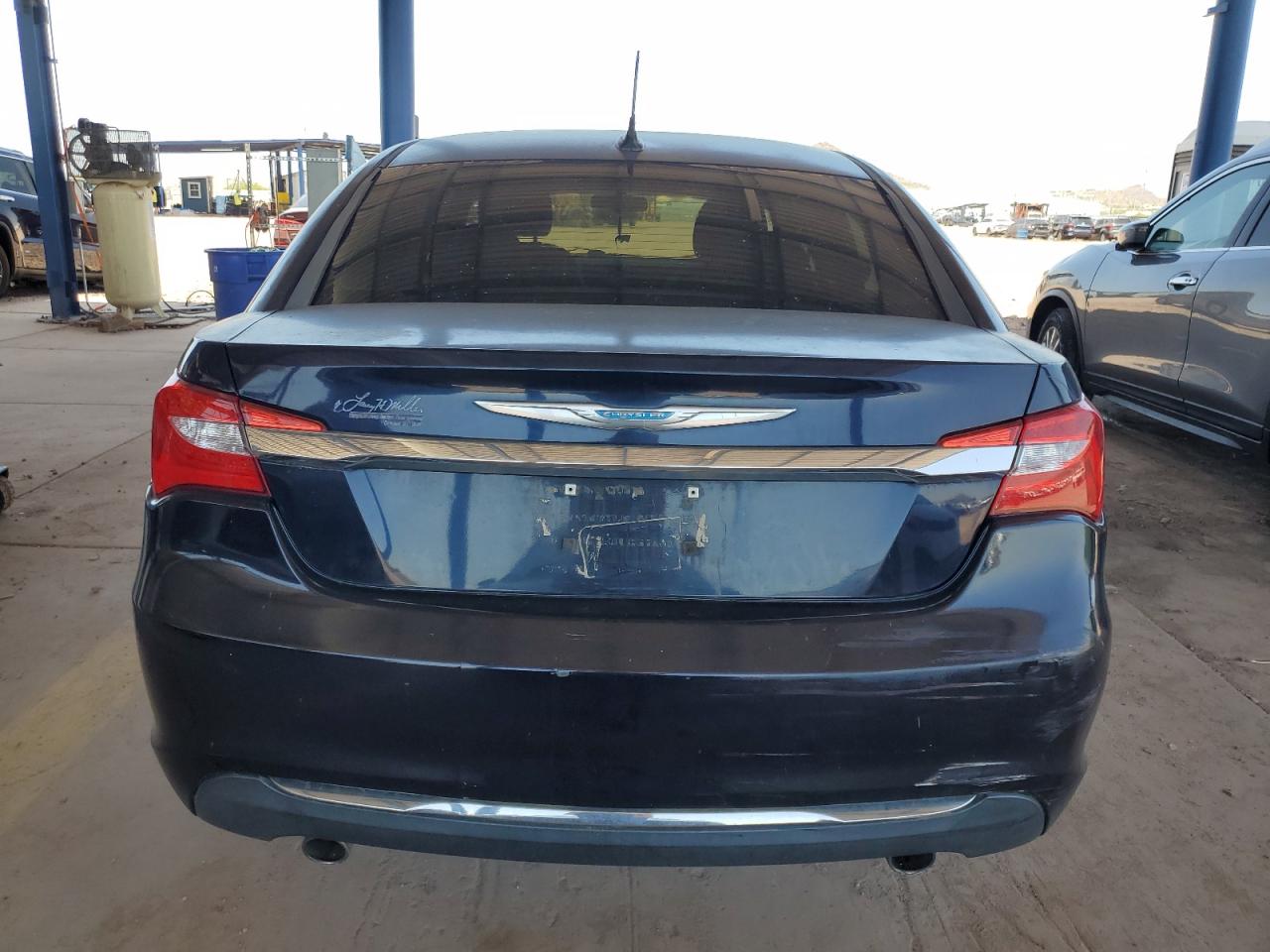 2011 Chrysler 200 Touring VIN: 1C3BC1FG6BN600283 Lot: 60775615