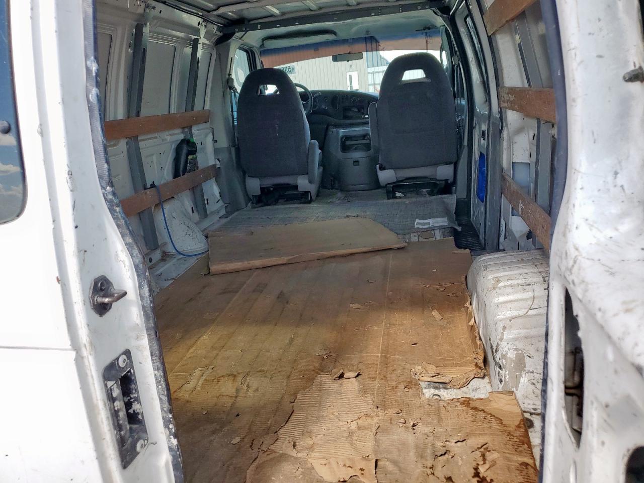 2006 Ford Econoline E250 Van VIN: 1FTNE24W66DA75451 Lot: 59683525