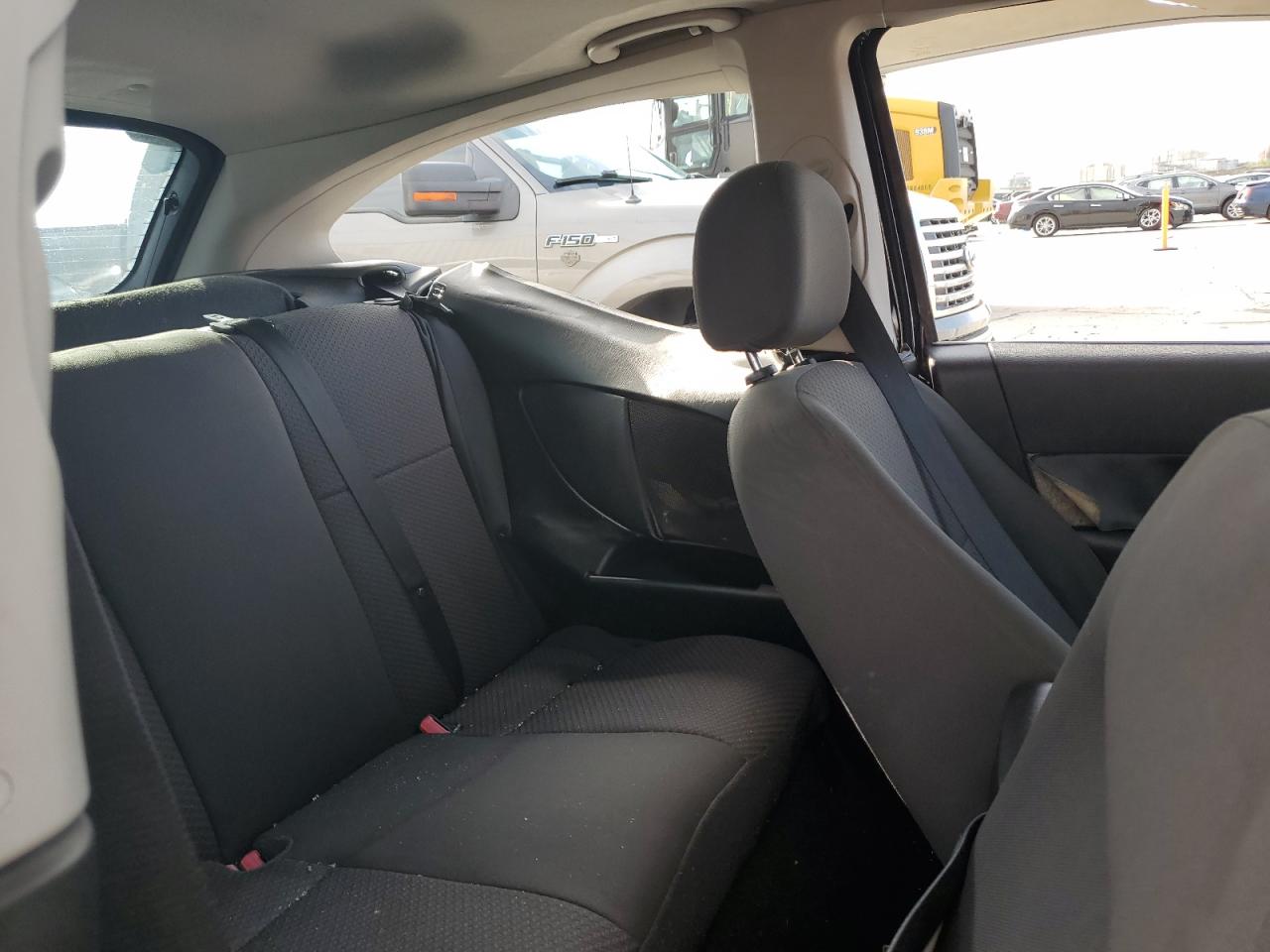 2005 Ford Focus Zx3 VIN: 3FAFP31N95R100998 Lot: 61043445