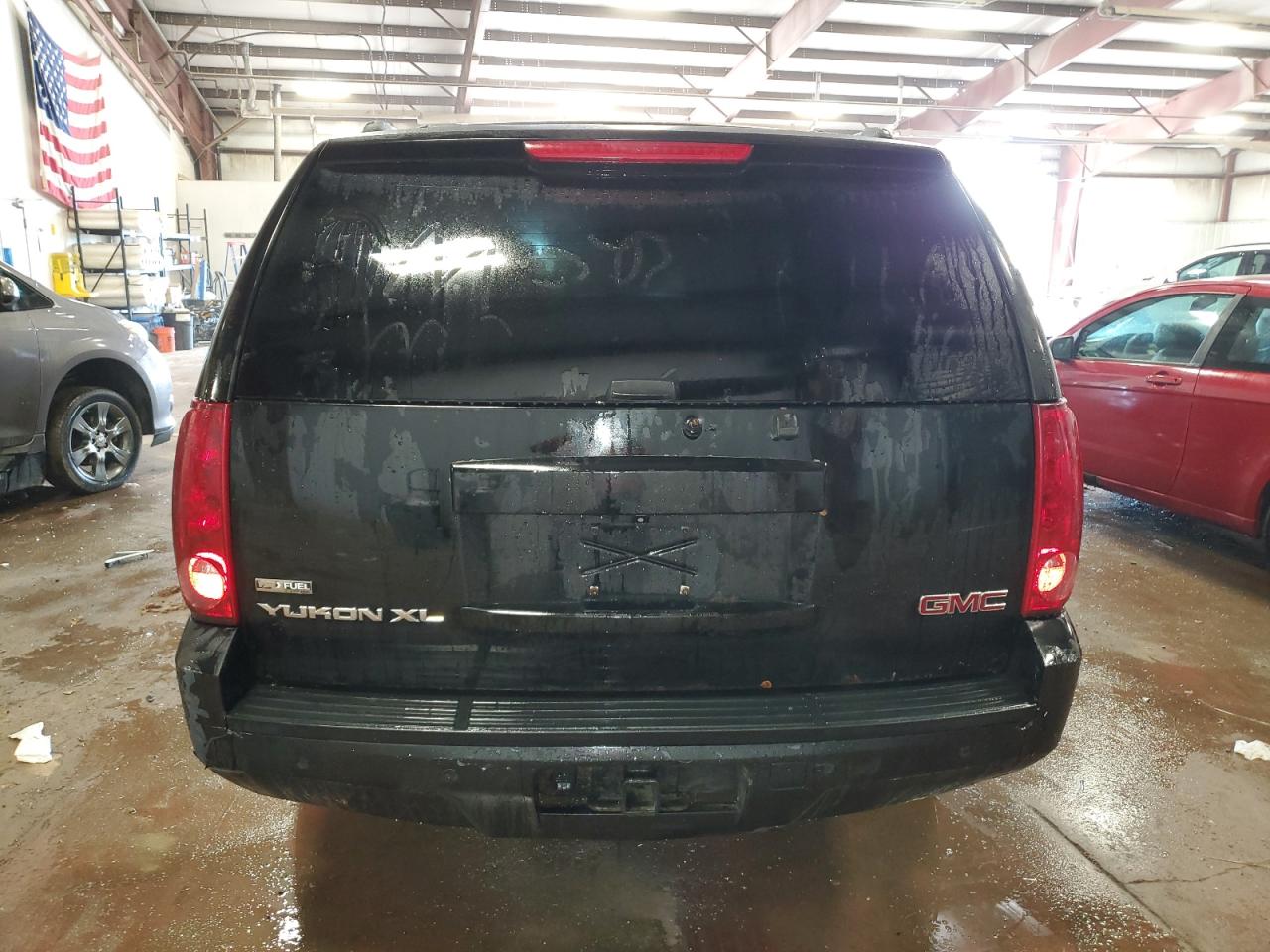 2007 GMC Yukon Xl K1500 VIN: 1GKFK16347R344999 Lot: 61136975