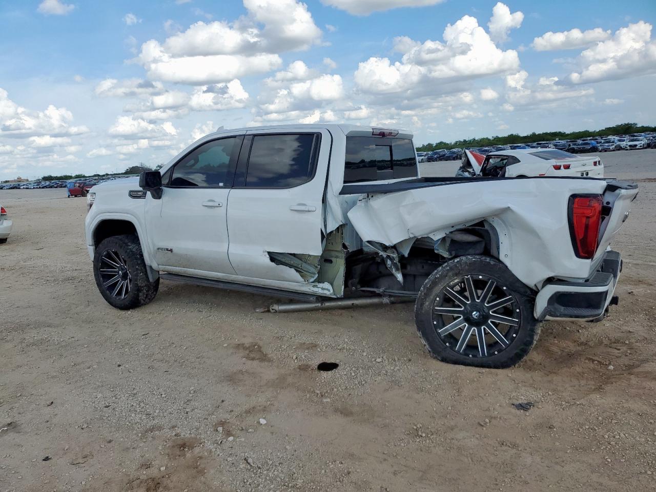 GMC SIERRA 2021 VIN 3GTP9EED5MG310336 фото 2