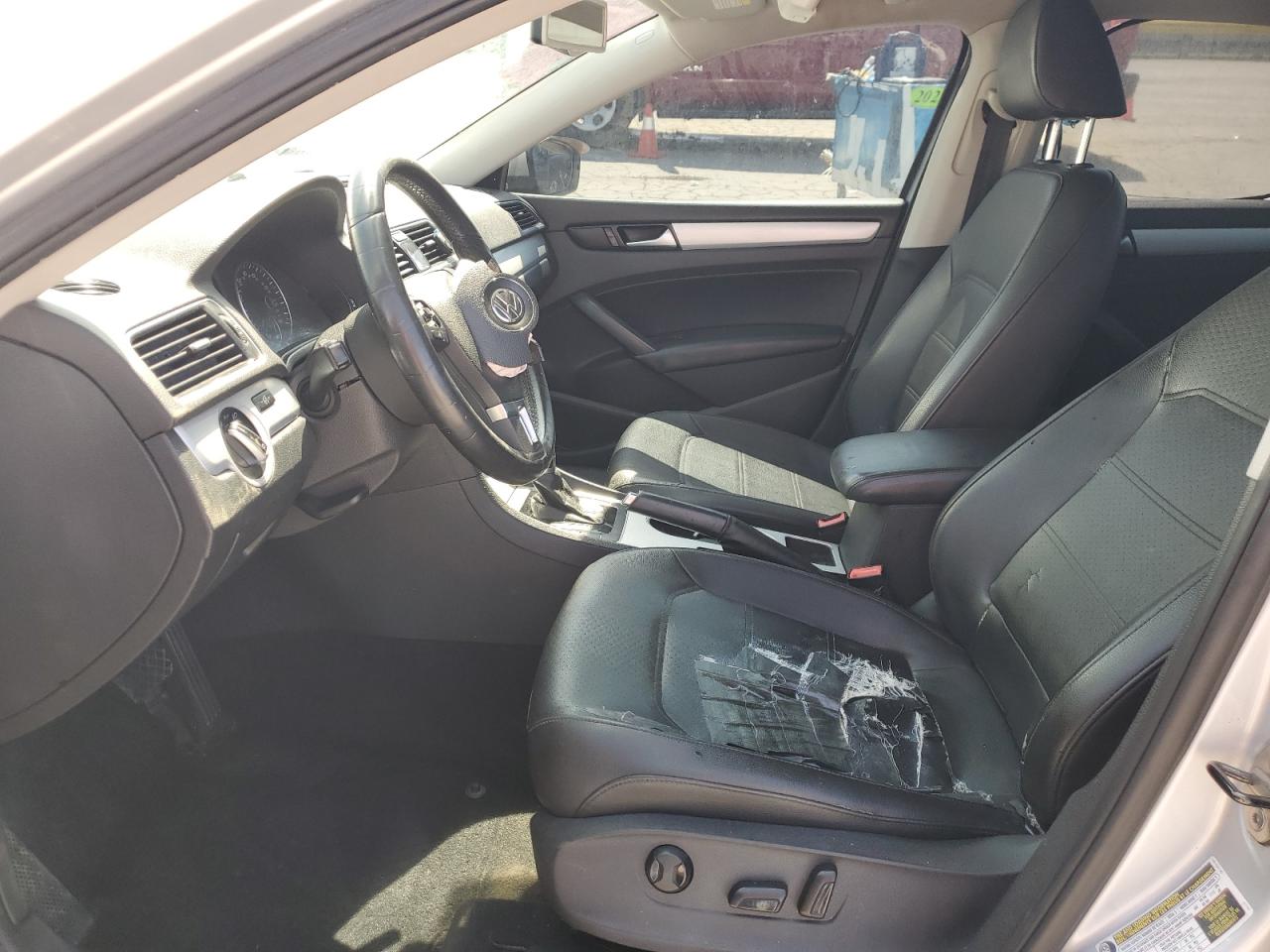 2013 Volkswagen Passat Se VIN: 1VWBP7A37DC131711 Lot: 62009035