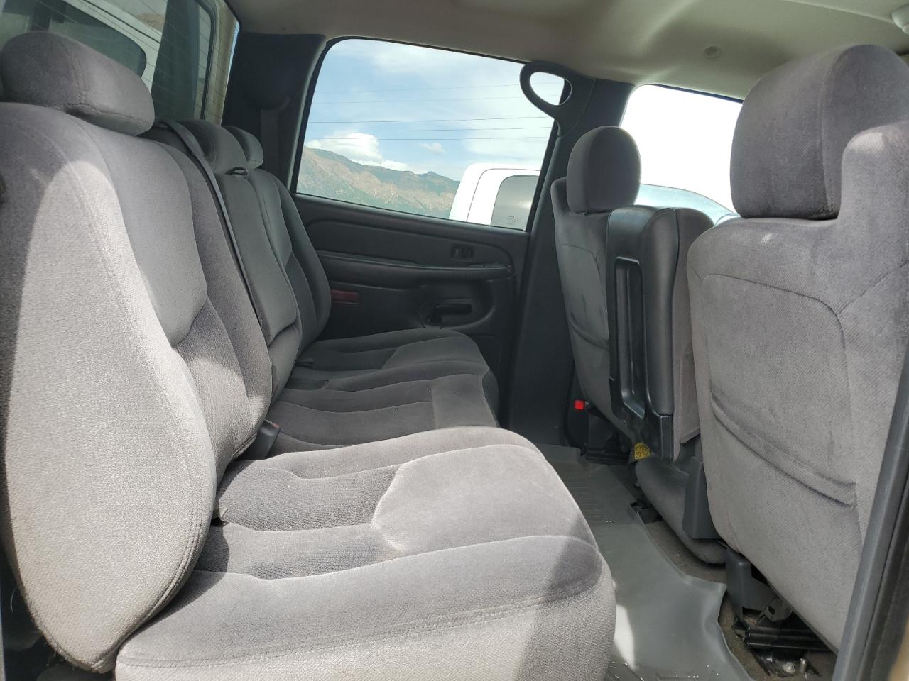 2004 GMC Sierra K2500 Heavy Duty VIN: 1GTHK23124F110936 Lot: 62919835