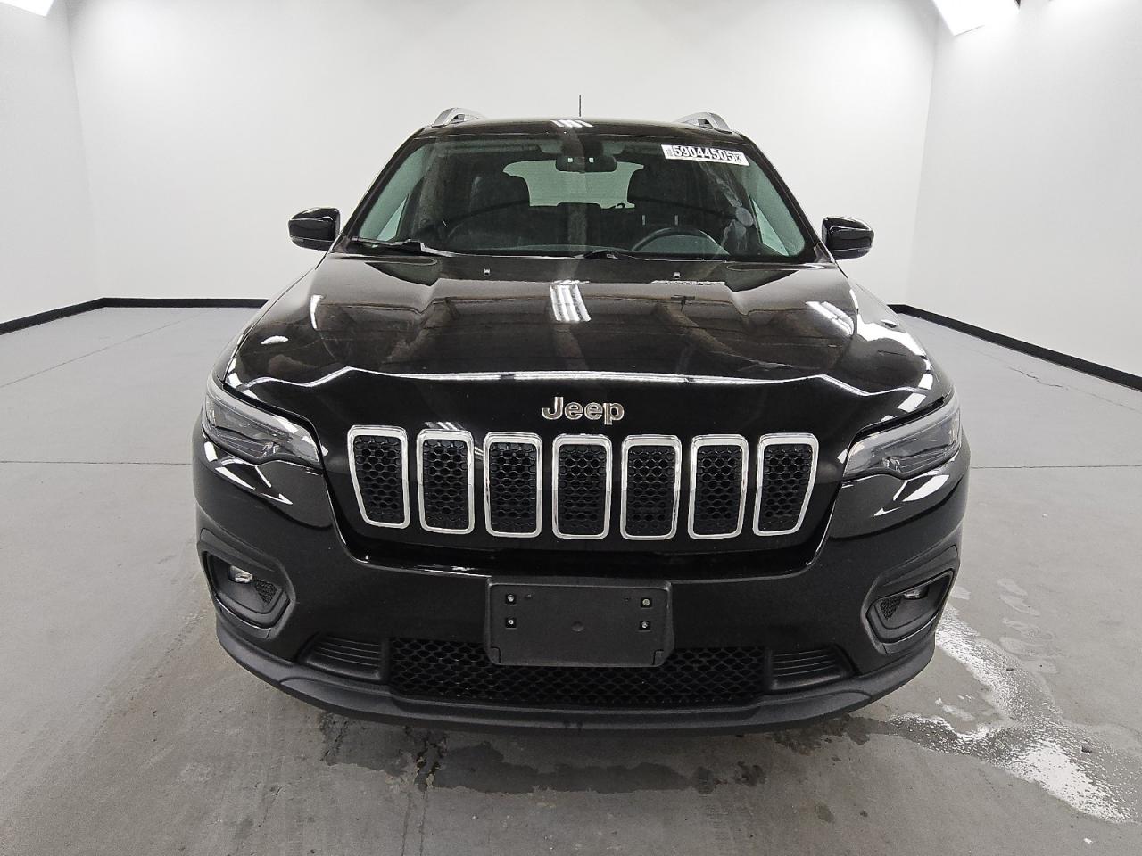 2019 Jeep Cherokee Latitude Plus for Sale in Wheeling, IL - Normal Wear