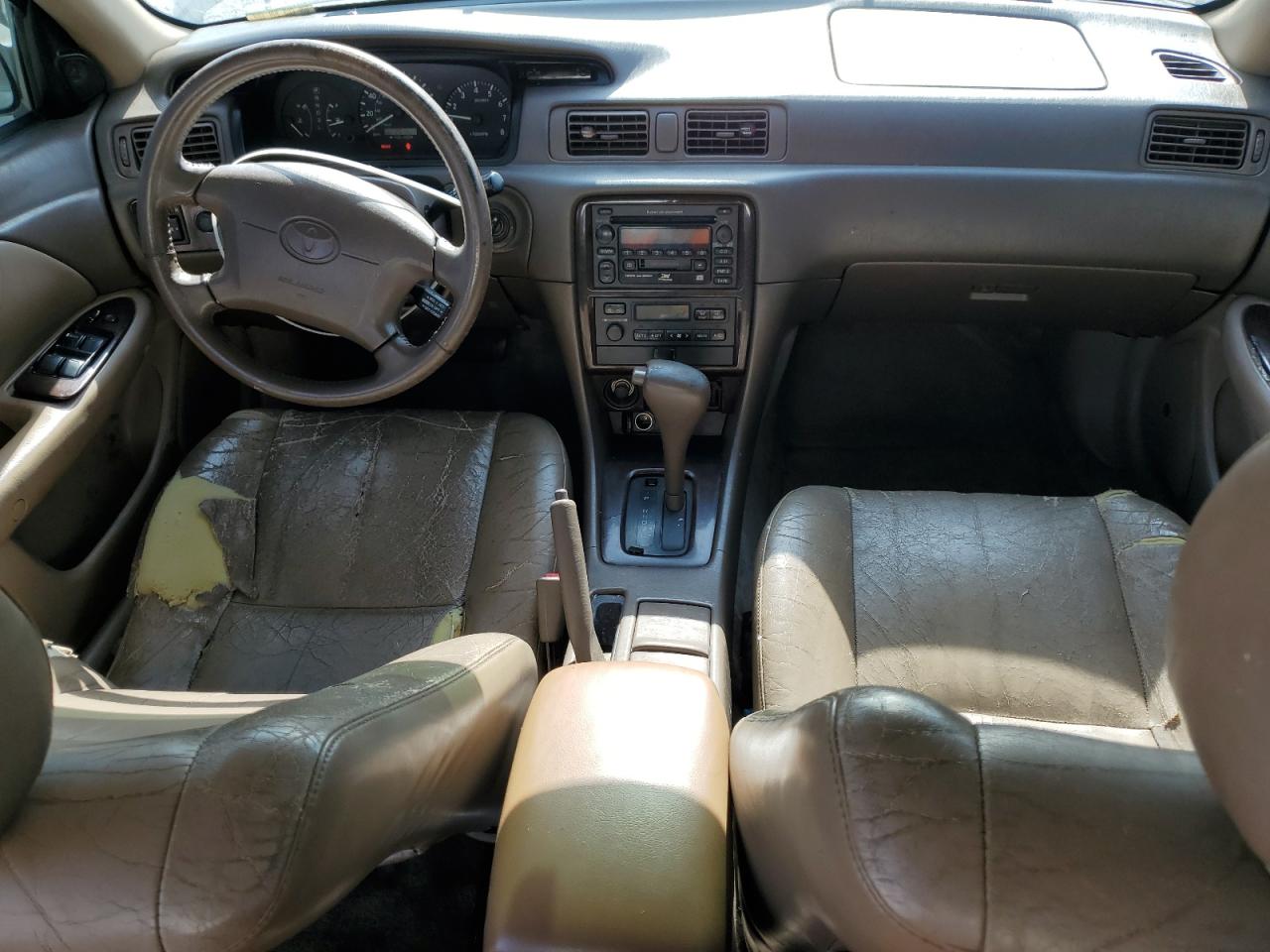2000 Toyota Camry Le VIN: JT2BF28K6Y0265311 Lot: 62528065