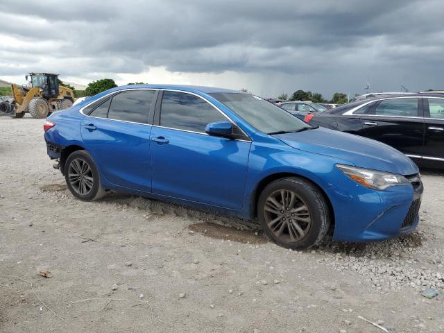  TOYOTA CAMRY 2017 Granatowy
