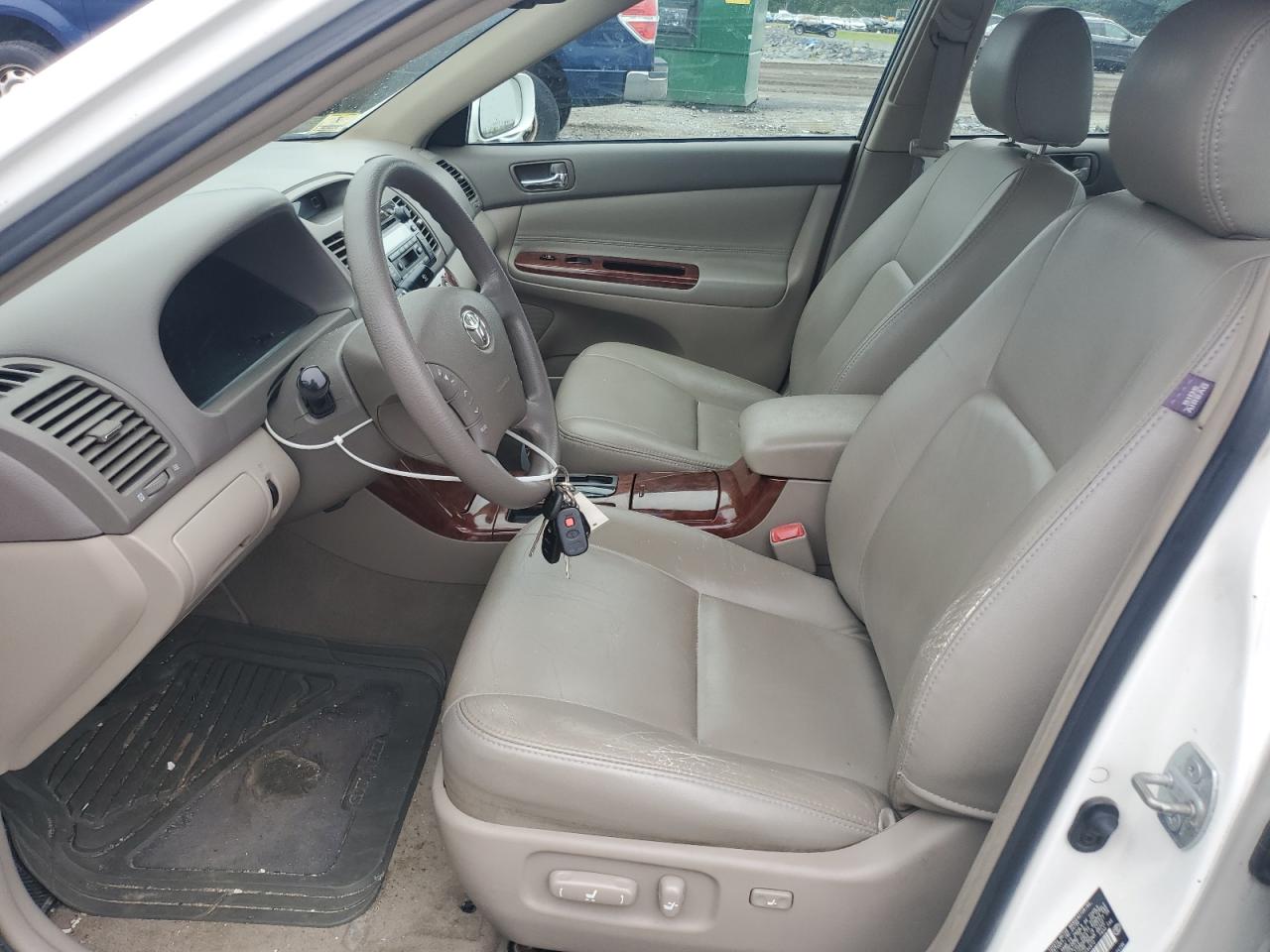 TOYOTA CAMRY 2005 VIN 4T1BE30K95U594872 фото 7