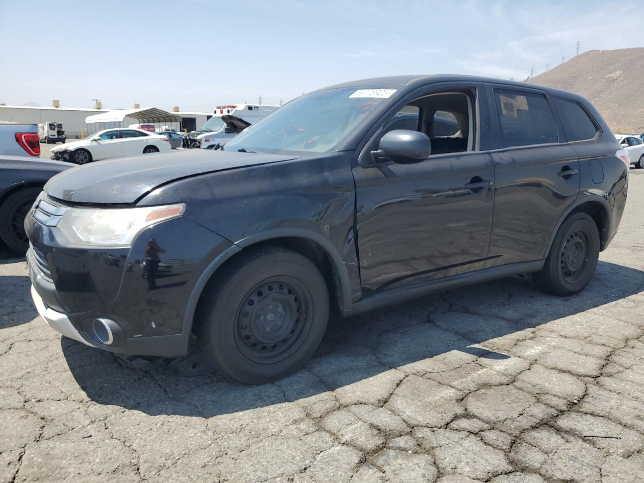 2015 Mitsubishi Outlander Es de vânzare în Colton, CA - Side