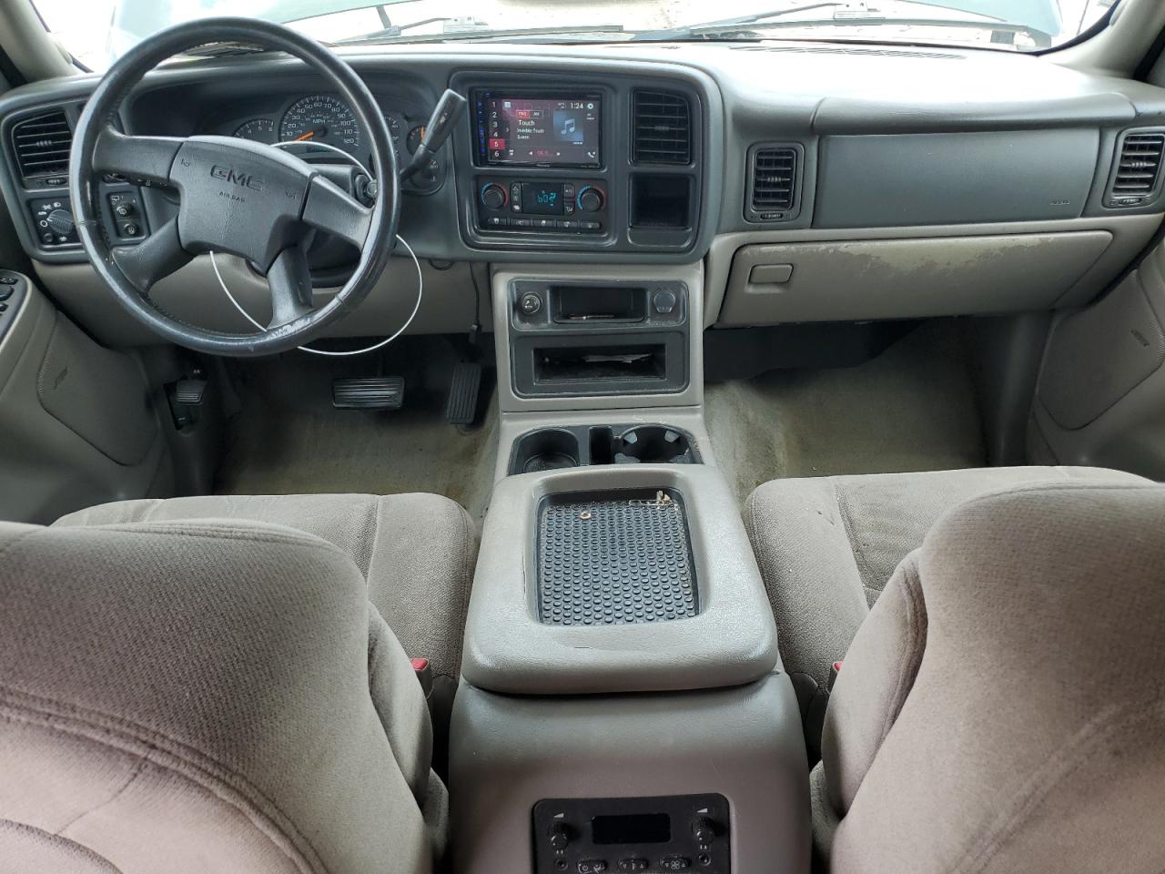 2004 GMC Yukon VIN: 1GKEK13V74J137955 Lot: 60915455