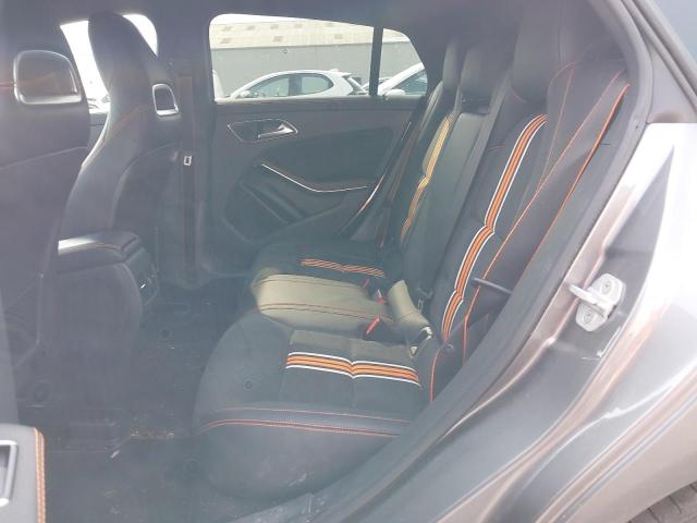 2015 MERCEDES-BENZ CLA220 ORANGEART CDI AUTO 
