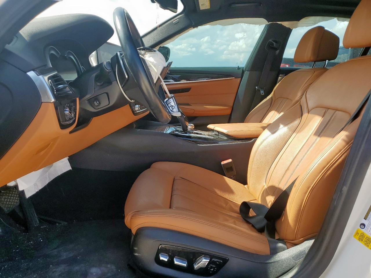 2019 BMW 530 I VIN: WBAJA5C58KWW08657 Lot: 62100445